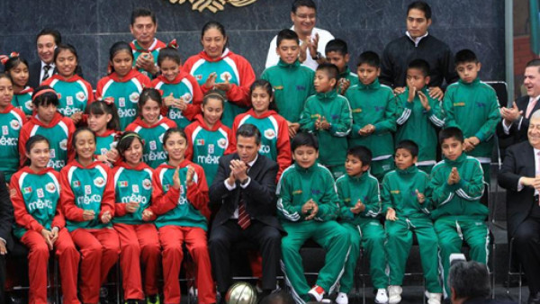 Niños del equipo Triki conmueve a México y al mundo