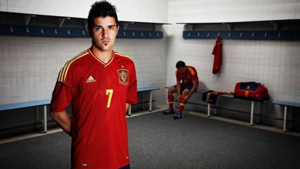 España presenta su piel para la Euro