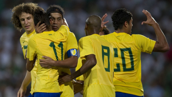 Brasil gana a México y le rompe el invicto