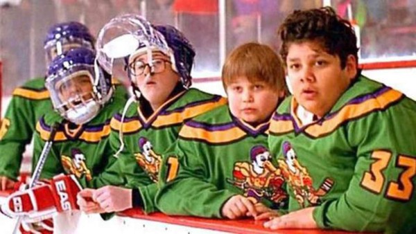 La trágica vida del portero de 'The Mighty Ducks': Destrozado por las drogas y la delincuencia