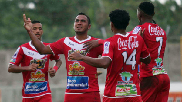 Real Sociedad vence al Vida y se queda en primer lugar