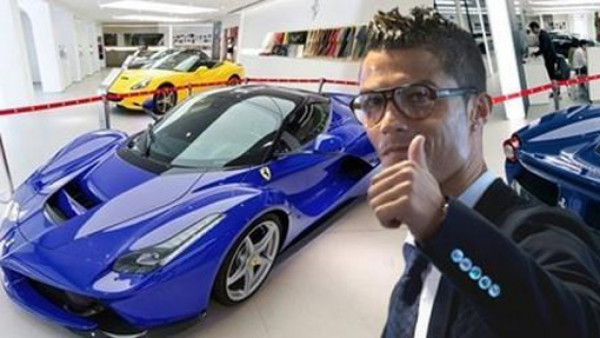 Cristiano se regala un Ferrari para celebrar renovación con Real Madrid
