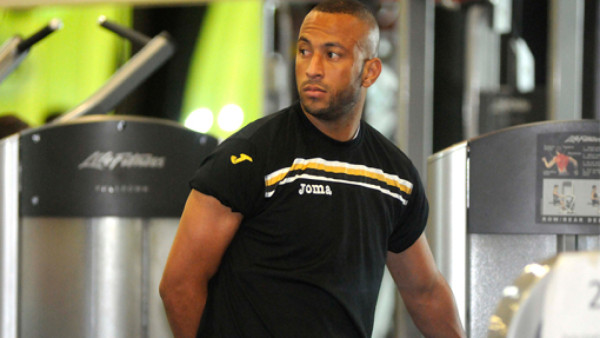 'Muma' Bernárdez arremete contra directivos y afición de Indios