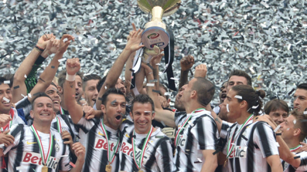 Juventus celebra el título y da emotiva despedida a Del Piero