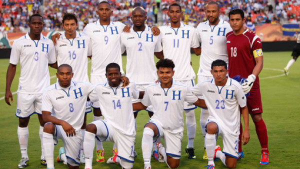 Honduras, ahora a poner la mirada en Cuba