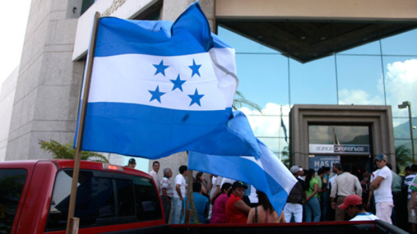 Hawit anuncia que se han vendido 21 mil boletos para el duelo ante Canadá