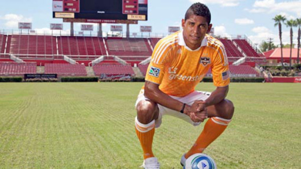 Costly rechaza oferta del Houston Dynamo