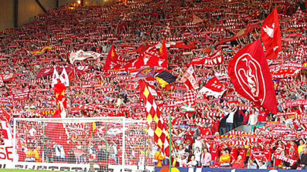 Himno del Liverpool hace historia