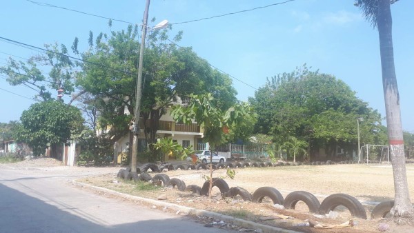 Cancha de tierra y gratos recuerdos: Así creció Bryan Acosta en La Ceiba