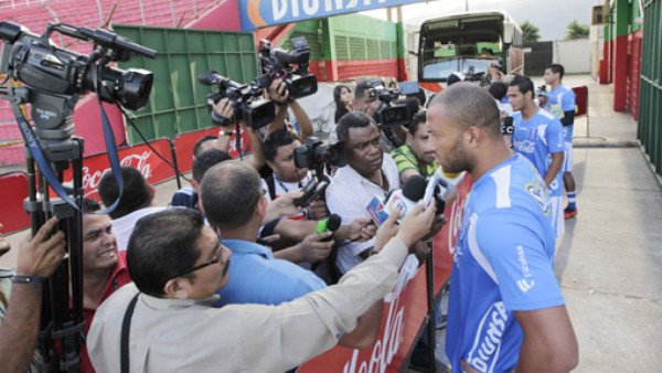 Víctor Bernárdez: 'El negocio contra EUA son los tres puntos”