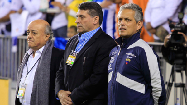 VIDEO: Reinaldo Rueda entona el Himno de Honduras