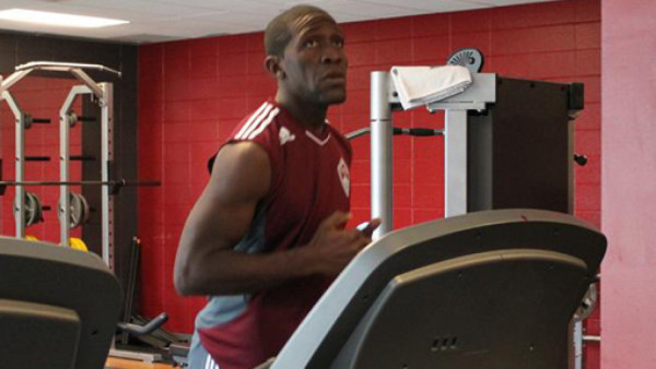 Hendry Thomas está fijo en el Colorado