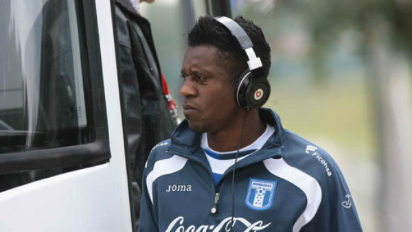 Edgar Álvarez pide no ser convocado a la Selección de Honduras