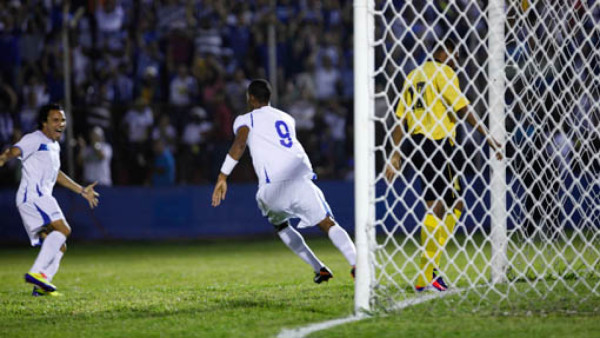Honduras frena mala racha con Jamaica
