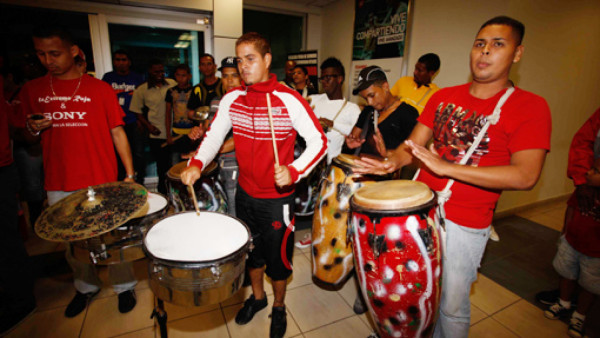 Ambientazo de hondureños en Panamá