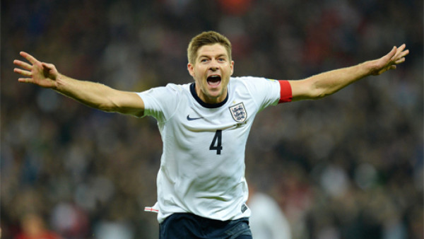 Rooney y Gerrard meten a Inglaterra en Brasil 2014
