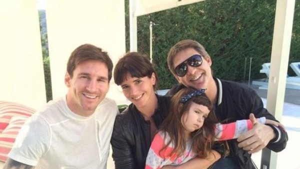 FOTOS: Messi paralizó una obra teatro en pleno desarrollo con su presencia