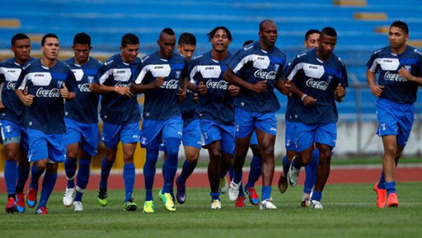 ¿Por qué Honduras no consigue rivales como los que tendrá Panamá?