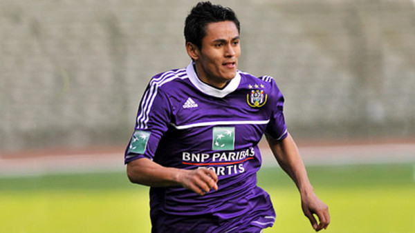 Valencia siguió a Andy Najar en juego del Anderlecht frente al Brujas