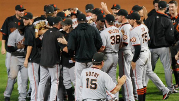 Gigantes avanzan a la Serie Nacional