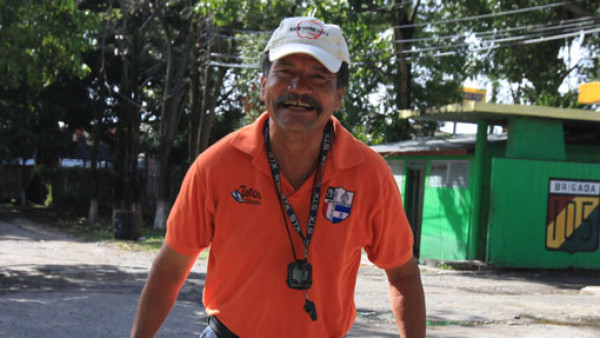 Hernán García: 'No me importa que nos miren como el patito feo”