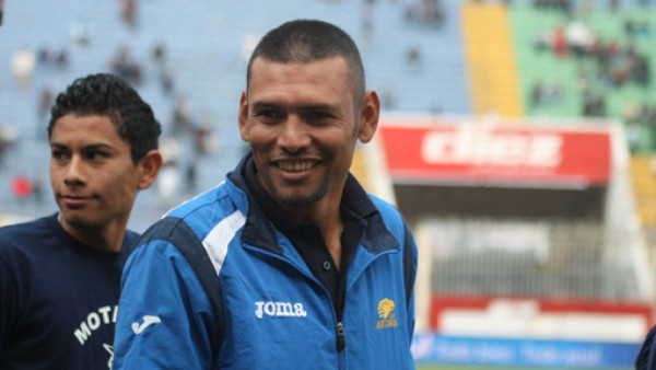'Jocón” Reyes, nombrado técnico interino de Motagua