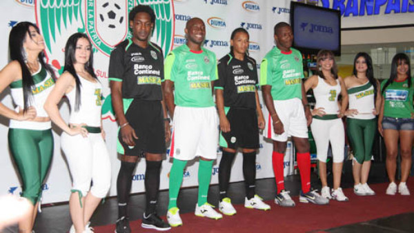 Marathón presenta su nuevo uniforme