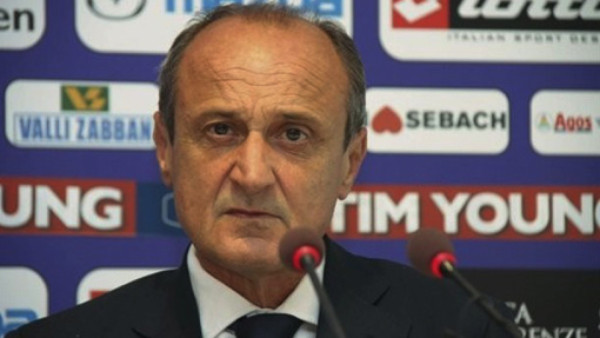 Técnico que agredió a su propio jugador en Italia pide perdón