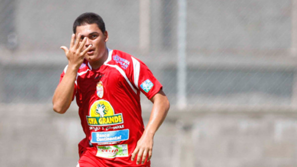 Adán Ramirez ve campeón al Real Sociedad