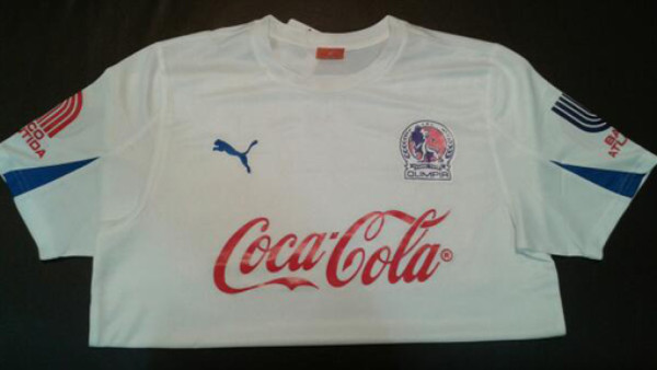 Olimpia estrenará camiseta ante Vida