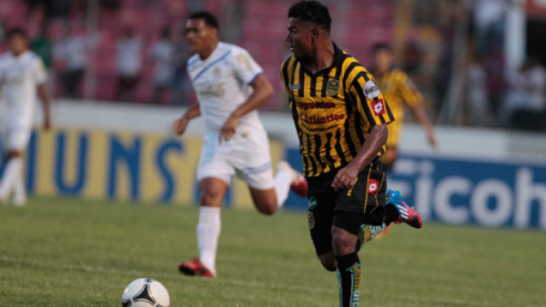 El golazo magistral de Mario Martínez