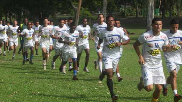 Barrida en Victoria, saldrían 12 jugadores