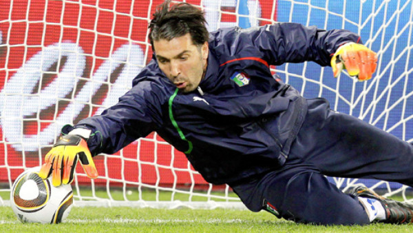 Gianluigi Buffon podría reaparecer en enero