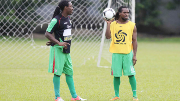 Sorpresa, 'Pery' Martínez visita y entrena con Marathón