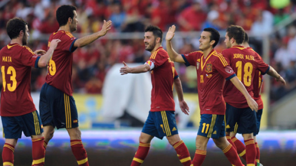 España aplasta a Panamá sin despeinarse