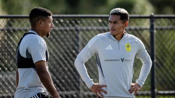 Andy Najar ya comparte con Bryan Acosta en Nashville. (Foto Cortesía)