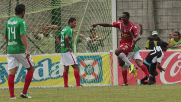 Vida irrespetó a Marathón en su casa