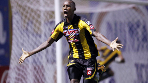 R. España, en las reservas está el futuro