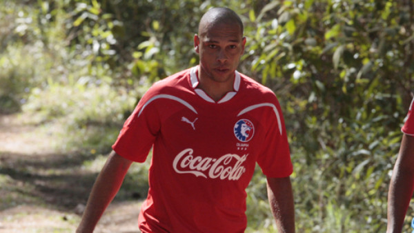 Cristiano tiene que esperar para su debut con Olimpia