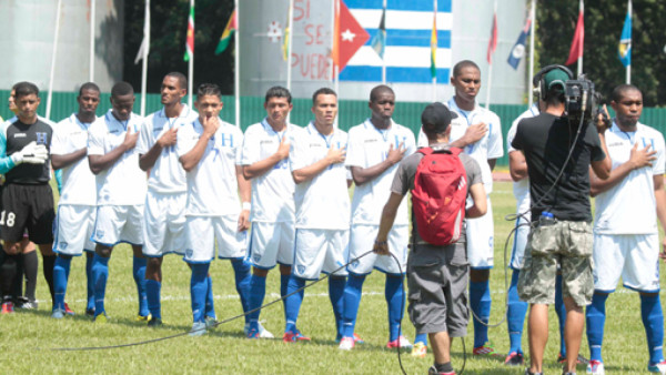 ¿Cuál debe ser el once titular de Honduras ante Cuba?