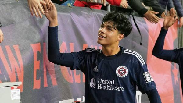 Olger Escobar todavía no debuta en la MLS y juega con el New England en la MLS NEXT PRO.
