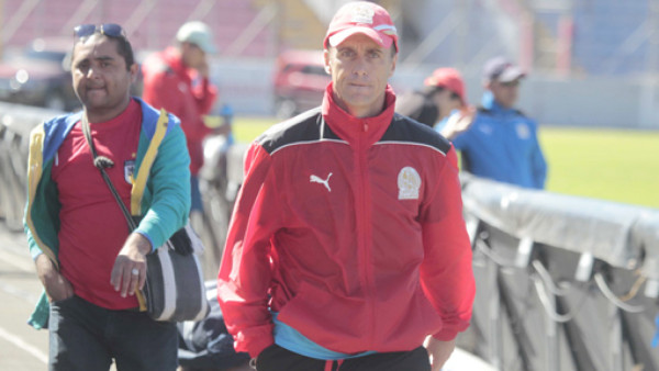 Tosello: 'En la cancha los problemas económicos quedan atrás'