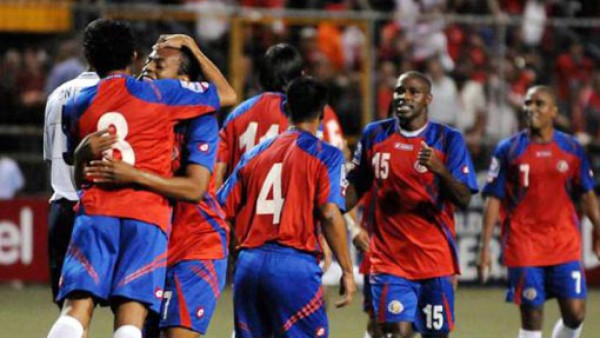 Costa Rica cierra el 2011 venciendo a Venezuela