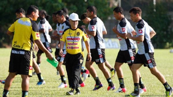 Jugadores de Real España imponen la ley del silencio