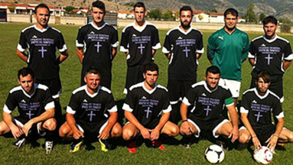 INSÓLITO: Prostíbulos y funerarias patrocinan a clubes griegos