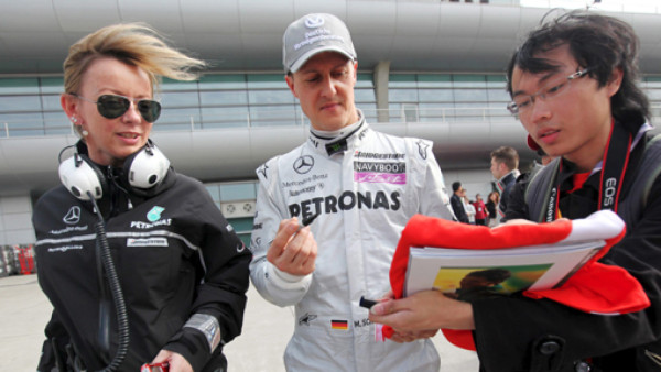 Mercedes da ultimátum a Schumacher
