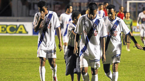 'No es normal lo de Olimpia y preocupa'