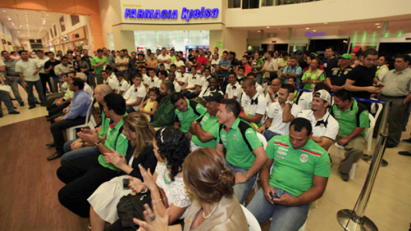 Marathón presentó nuevo uniforme para el torneo Clausura 2013