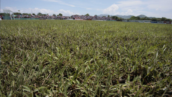 Necaxa-Olimpia, nuevamente suspendido