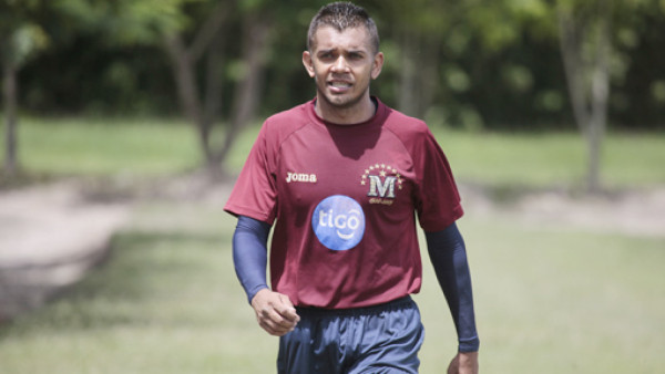 Amado Guevara: 'Se están llevando de encuentro a la Selección”